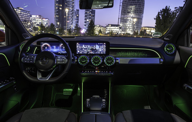 Mercedes EQB — компактный внедорожник вместимостью до 7 человек