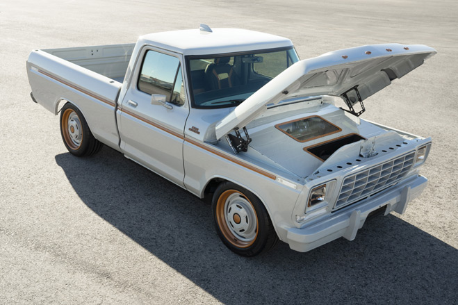 Ford unveils F-100 Eluminator concept model with new electric motor