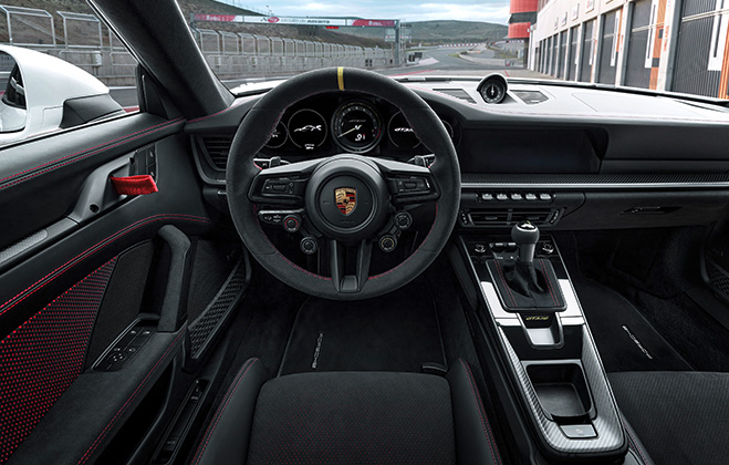 Новый Porsche 911 GT3 RS создан во имя производительности