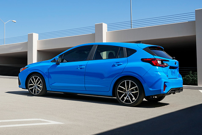 Мировая премьера Subaru Impreza состоялась на автосалоне в Лос-Анджелесе.