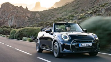 The first all-electric MINI Cooper SE Convertible