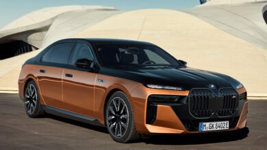 The new BMW i7 M70 xDrive is the top model of the BMW 7 Series