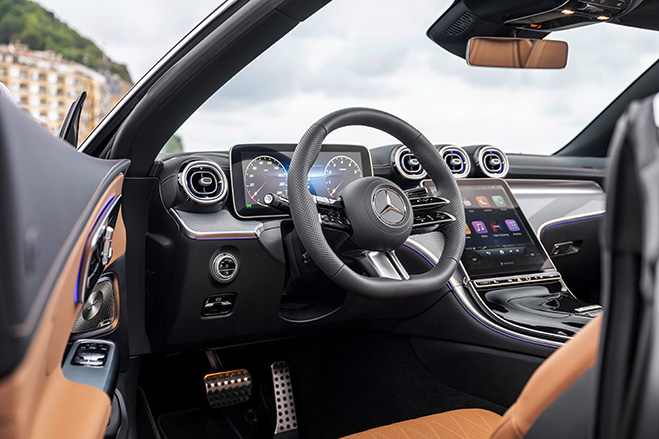 Новый кабриолет Mercedes-Benz CLE – удовольствие от езды под открытым небом