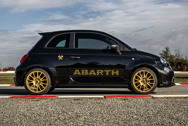 New Abarth 695 75 Anniversario – anniversary limited edition